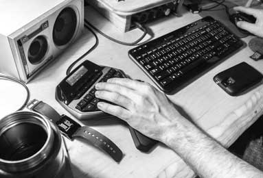 从小城球队到英格兰足坛坚韧象征伯恩利俱乐部的发展故事与精神传承